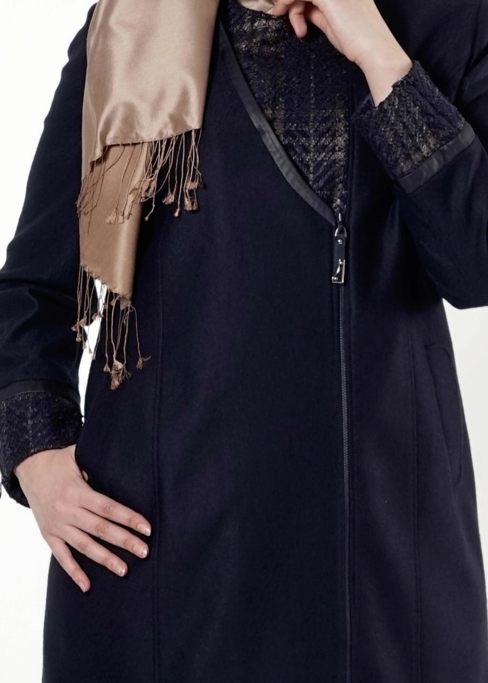 Tesettür giyim LACİVERT EKOSE DETAYLI KABAN 9406 