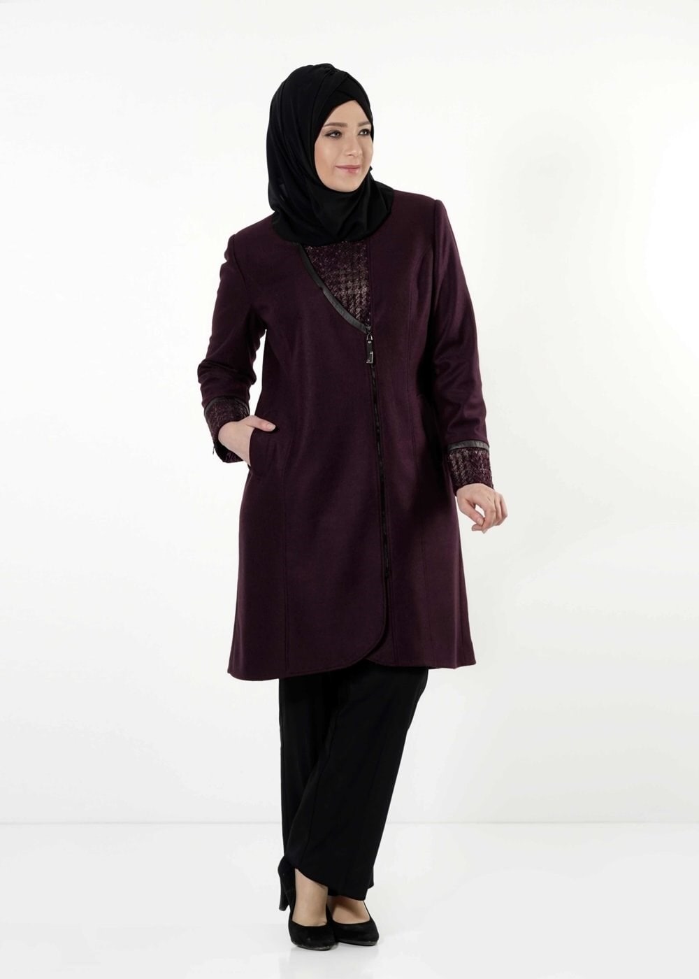 Tesettür giyim MÜRDÜM EKOSE DETAYLI KABAN 9406 