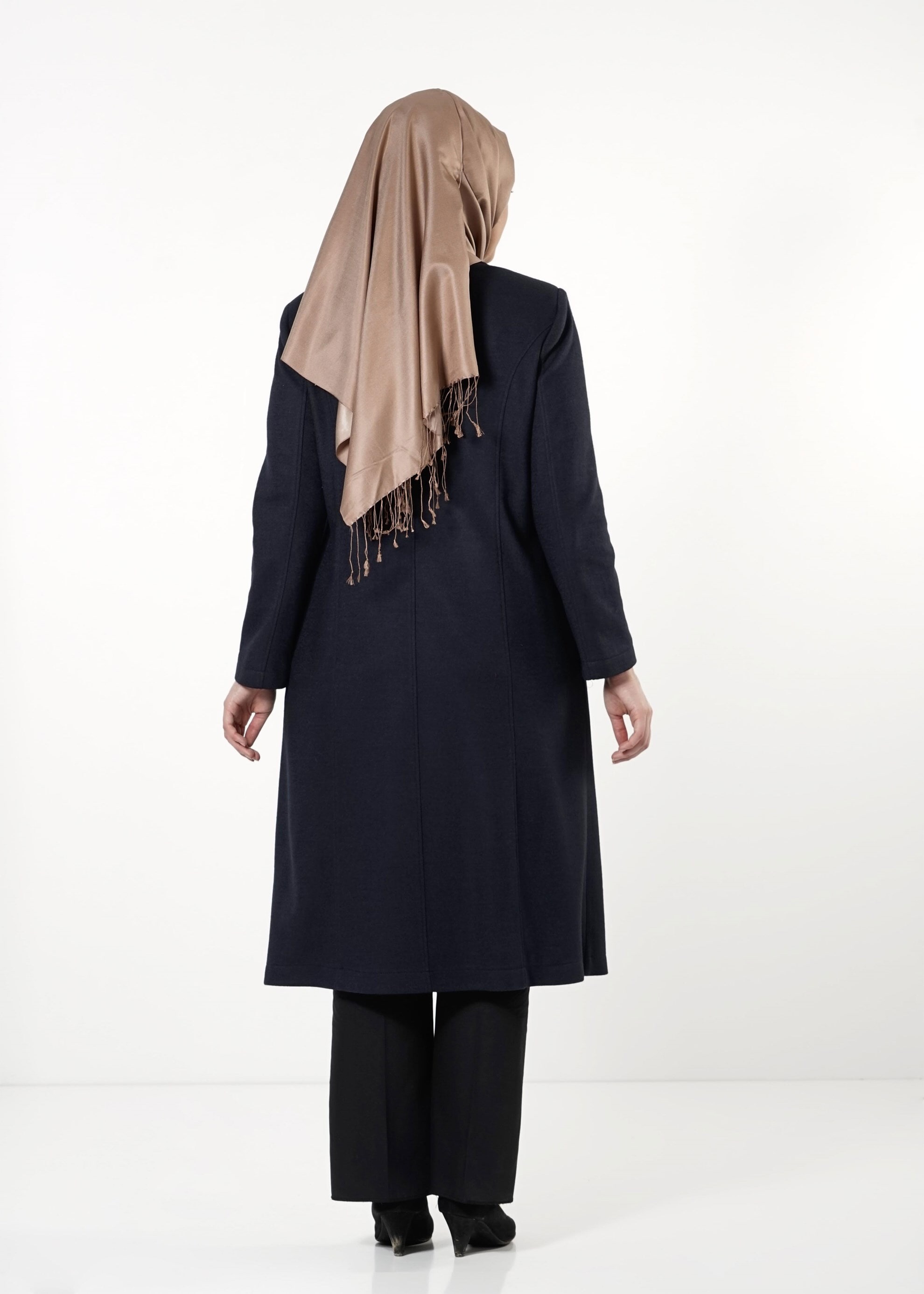 Tesettür giyim LACİVERT EKOSE DESEN DETAYLI KABAN 9408 