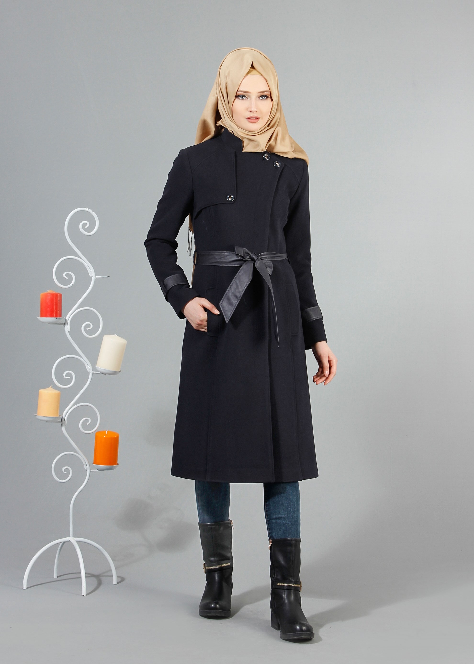 Tesettür giyim LACİVERT DERİ KUŞAKLI KABAN 9420 