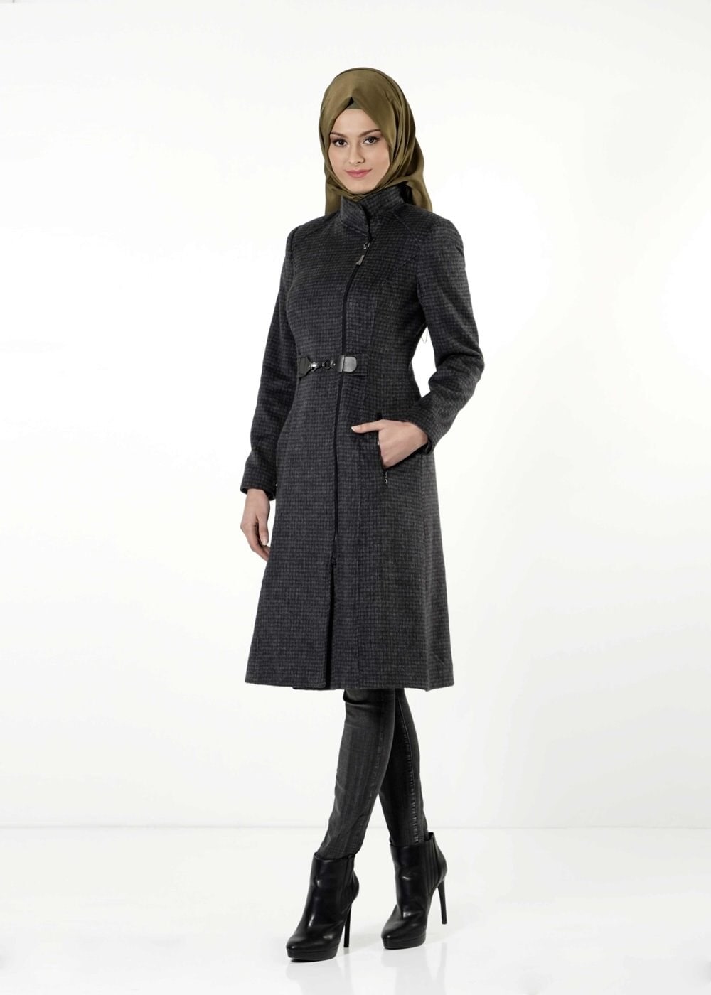 Tesettür giyim SİYAH 9421 KABAN