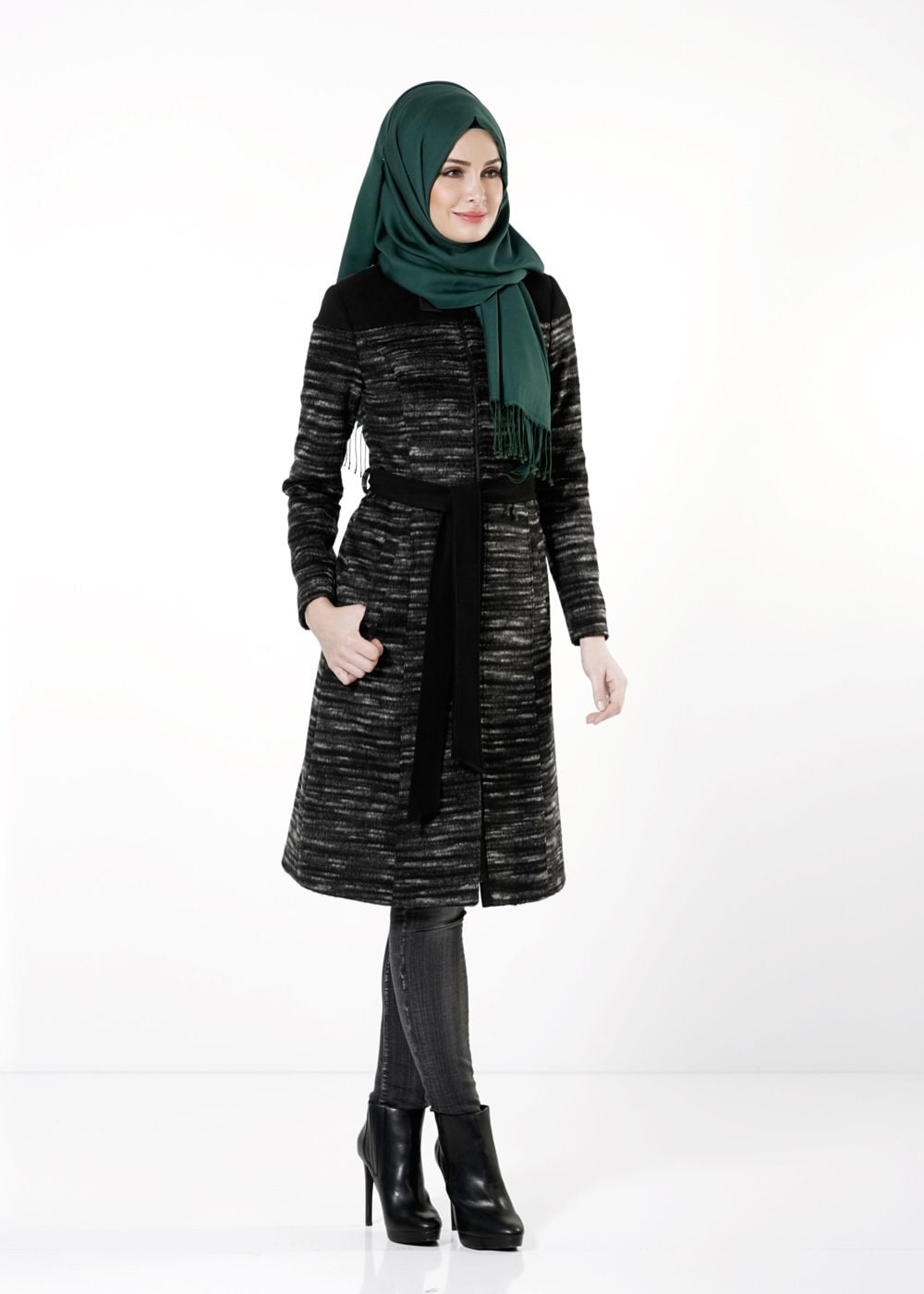 Tesettür giyim GRİ KUŞAKLI KABAN 9433 