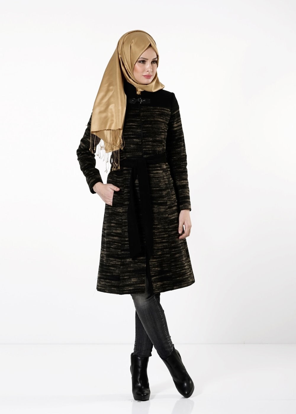 Tesettür giyim KAHVE KUŞAKLI KABAN 9433 