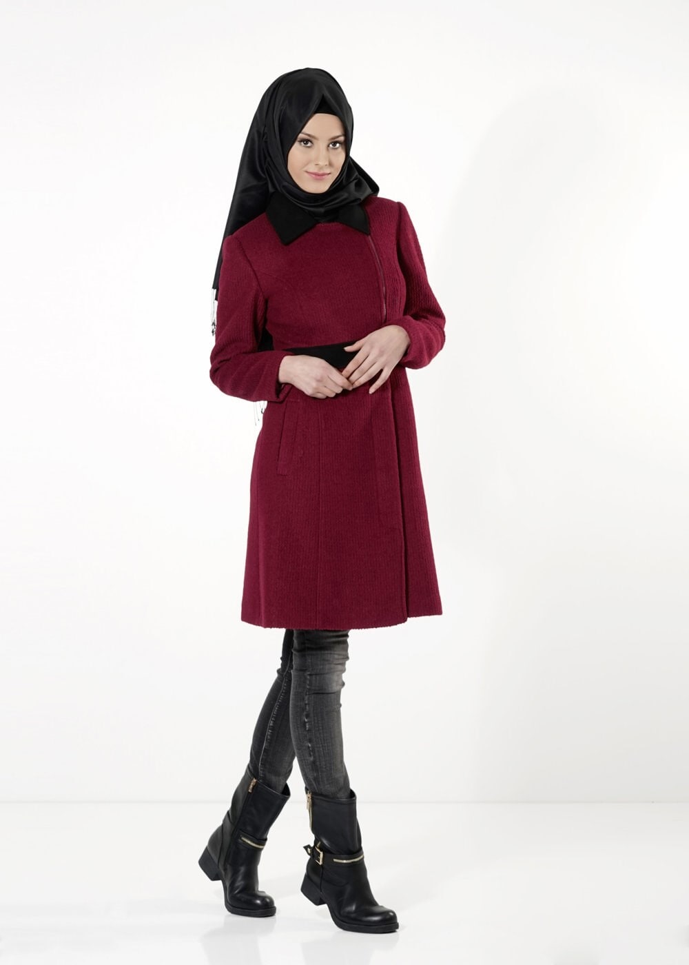 Tesettür giyim BORDO FERMUARLI KABAN 9435 