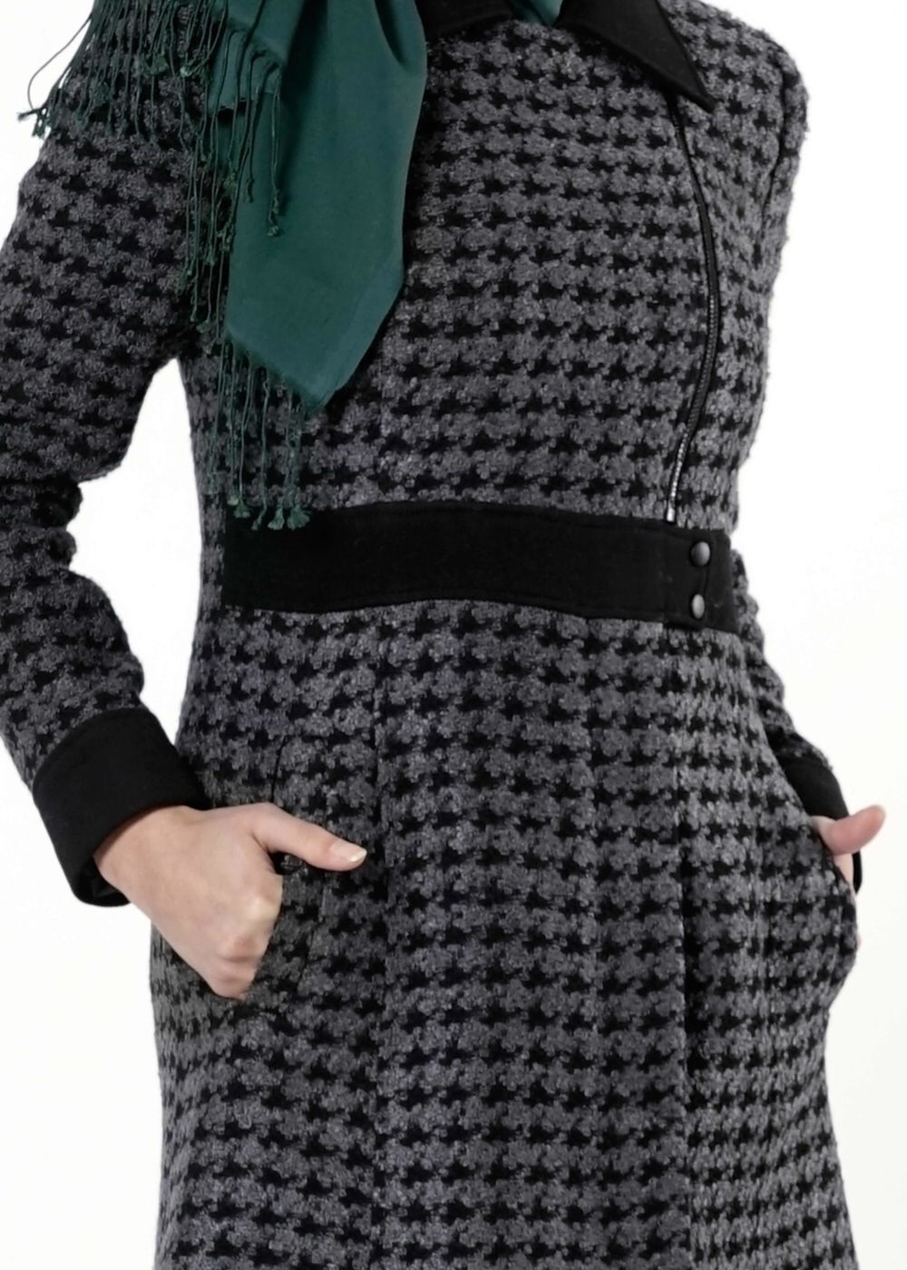 Tesettür giyim GRİ KAZAYAĞI DESEN KABAN 9436 