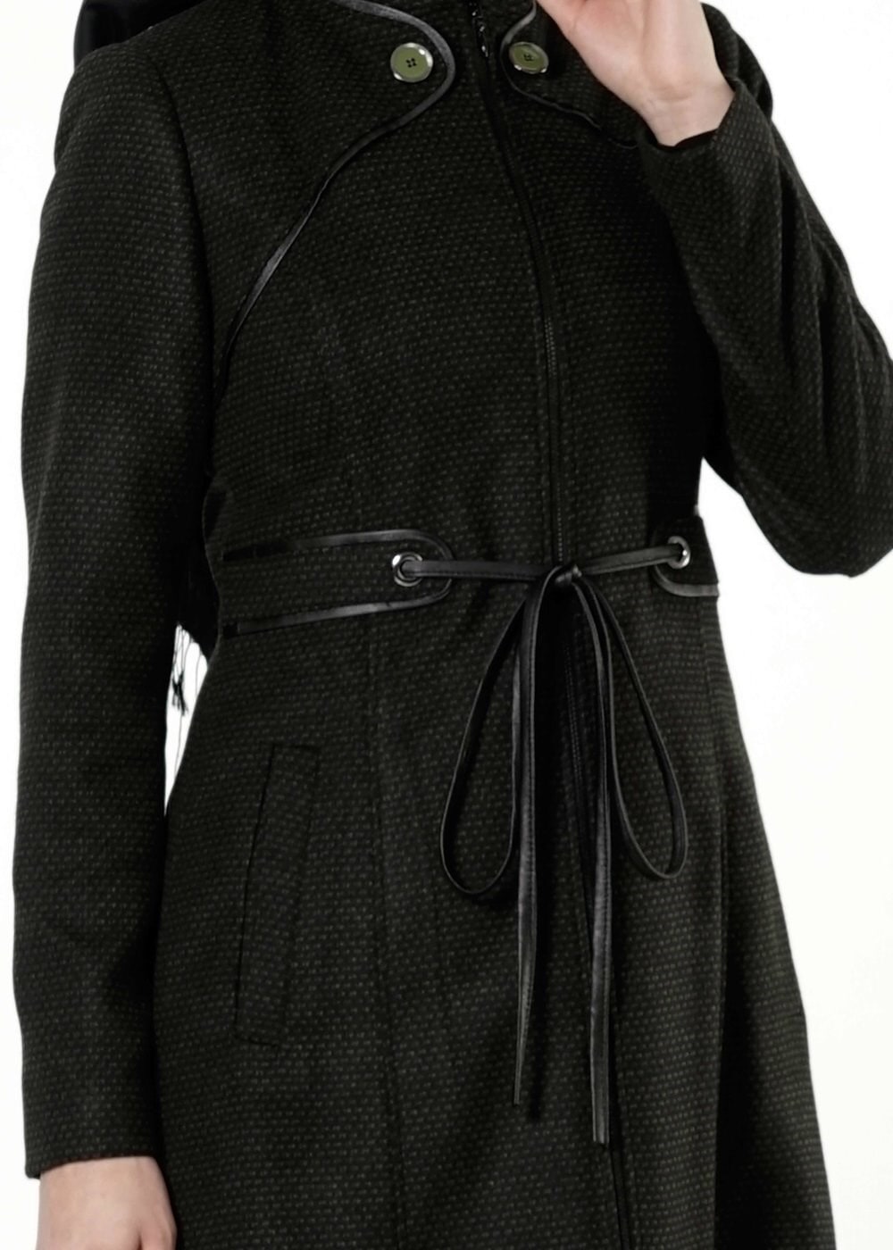 Tesettür giyim SİYAH KEMERLİ KABAN 9437 