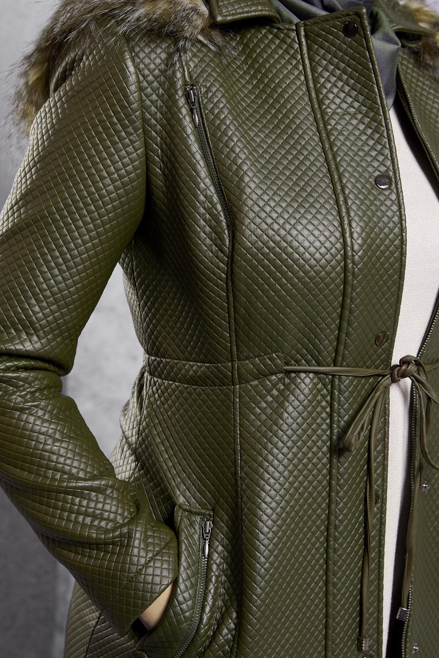 Tesettür giyim HAKİ KAPÜŞONLU KABAN 9439