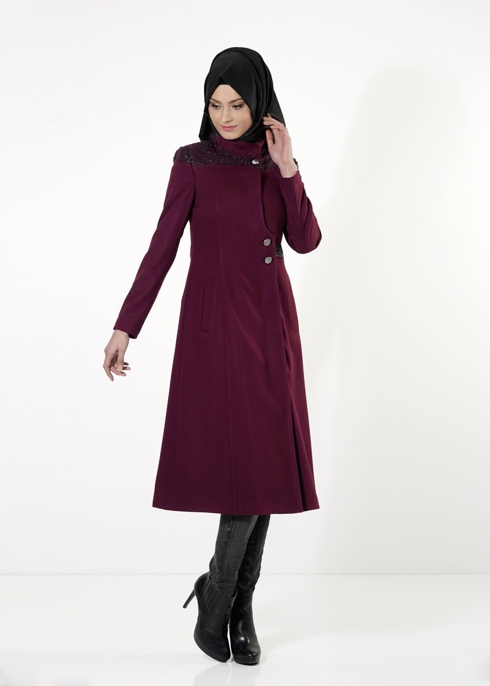 Tesettür giyim MOR DÜĞMELİ KABAN 9397-1 