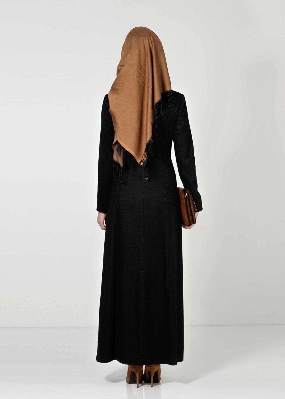 Tesettür giyim SİYAH DERİ DETAYLI MANTO 9343 