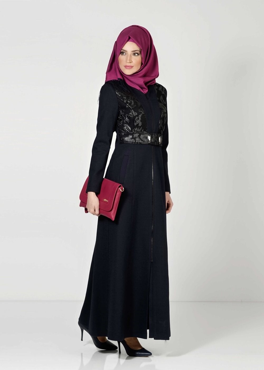 Tesettür giyim LACİVERT DERİ DETAYLI MANTO 9343 