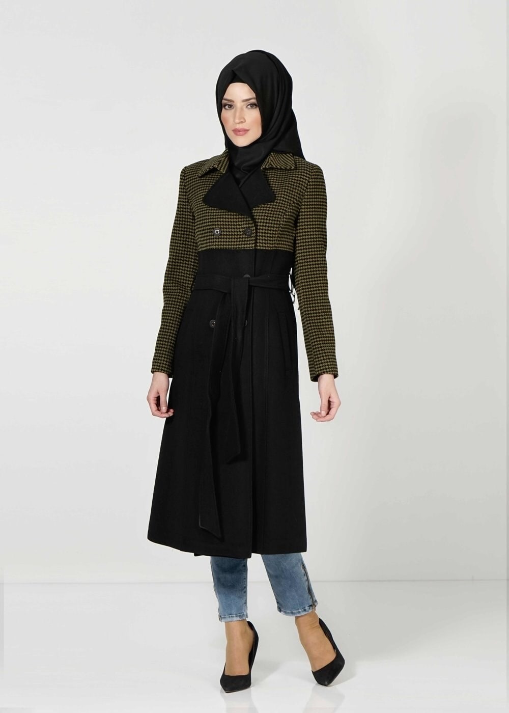 Tesettür giyim SİYAH KAZAYAĞI DETAYLI MANTO 9347 