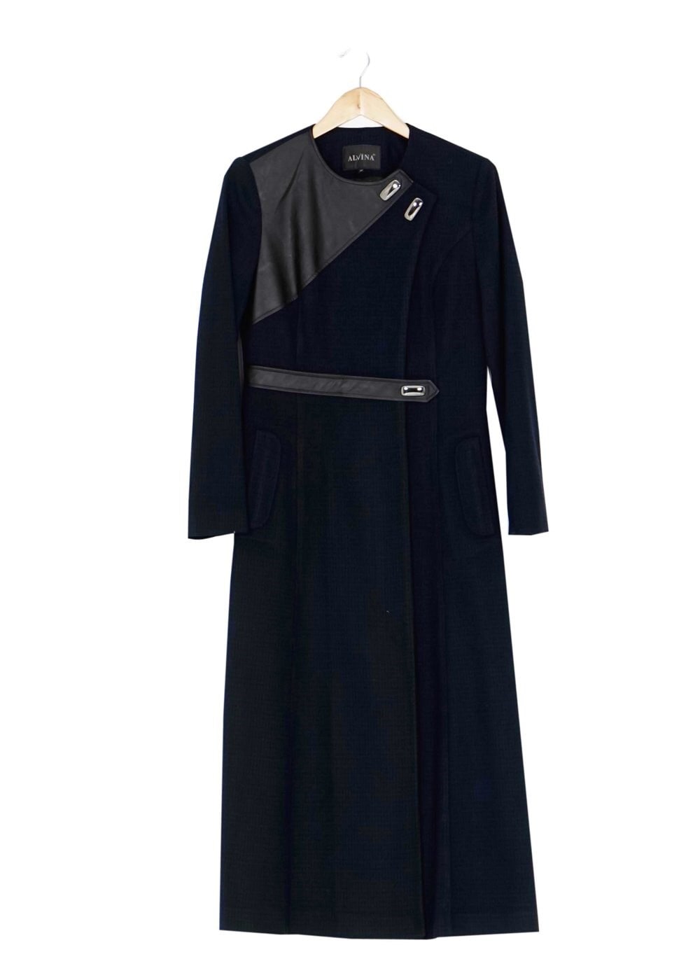 Tesettür giyim LACİVERT TOKA DETAYLI MANTO 9352 