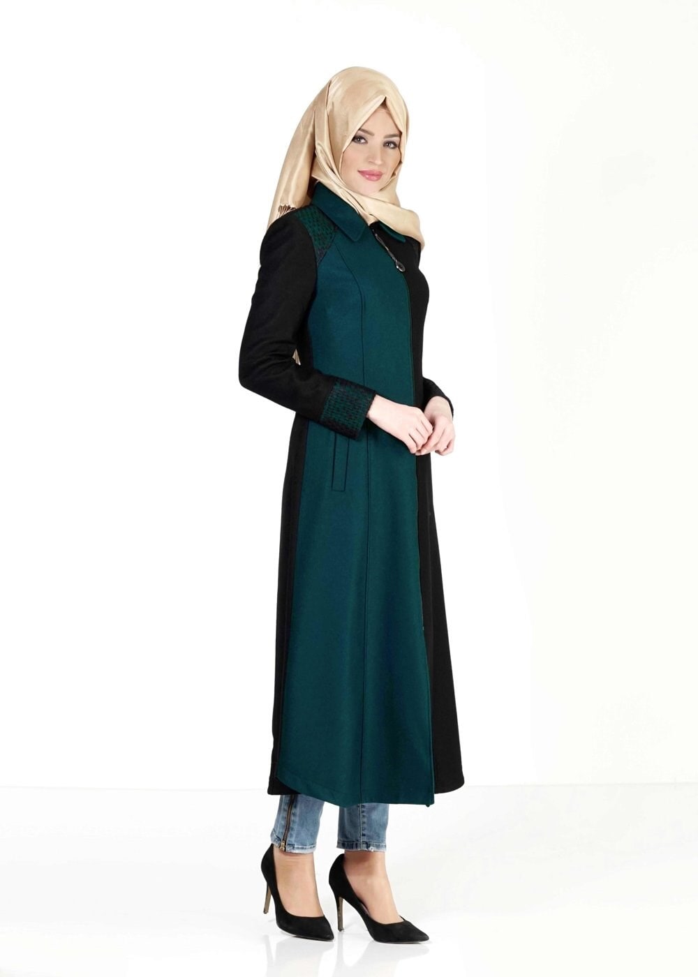 Tesettür giyim MAVİ İKİ RENKLİ FERMUARLI MANTO 9358 
