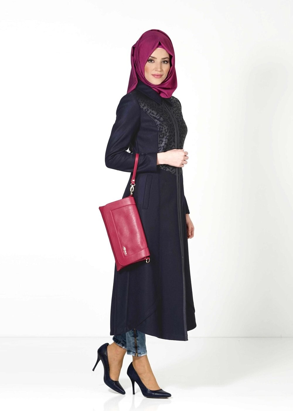 Tesettür giyim LACİVERT DESENLİ FERMUARLI MANTO 9369 