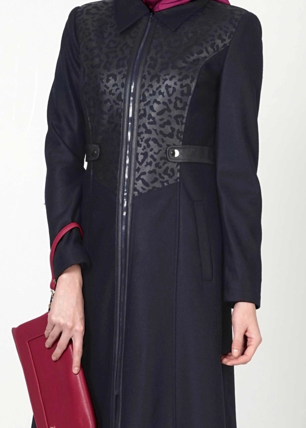 Tesettür giyim LACİVERT DESENLİ FERMUARLI MANTO 9369 