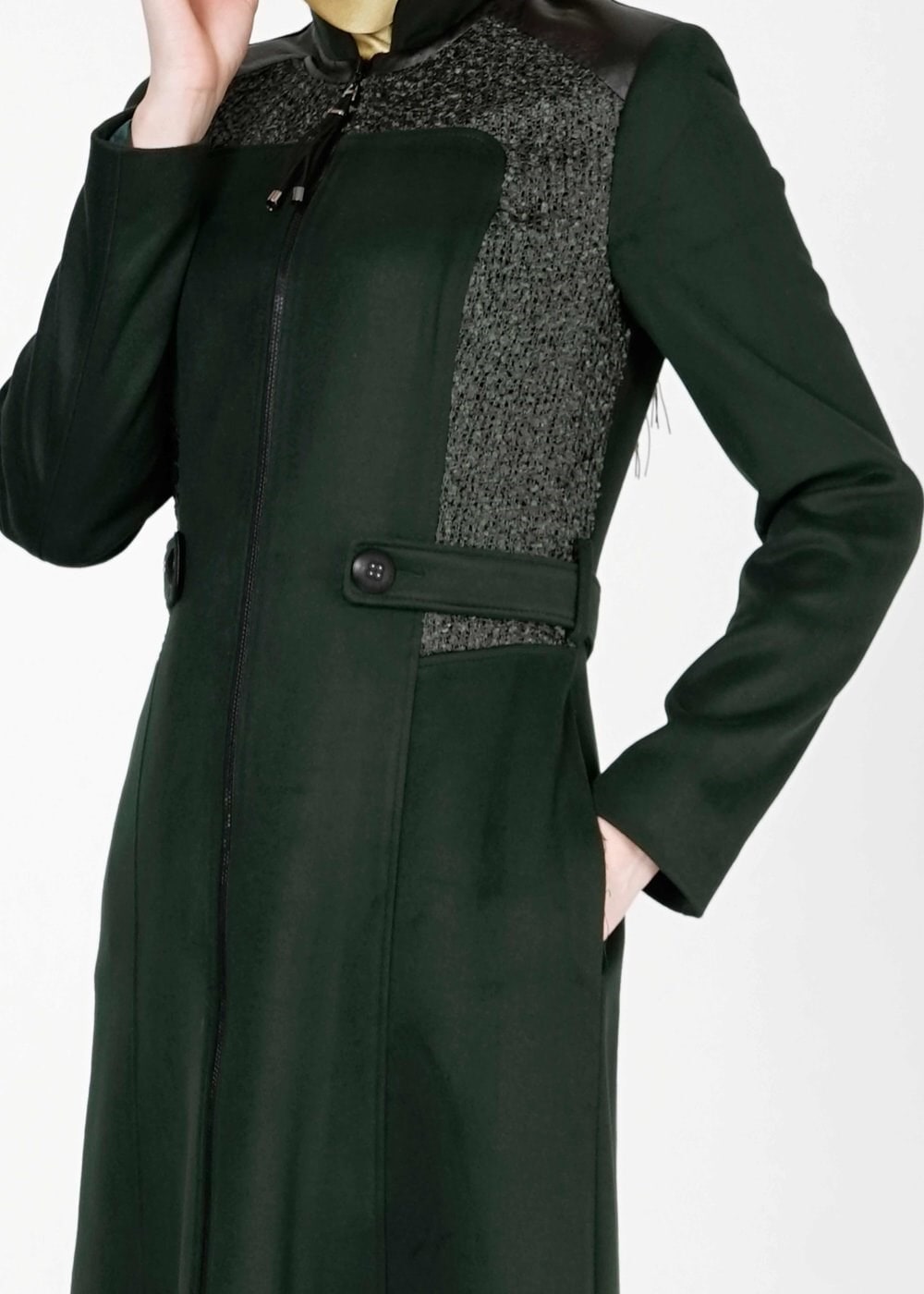 Tesettür giyim YEŞİL FERMUARLI MANTO 9380