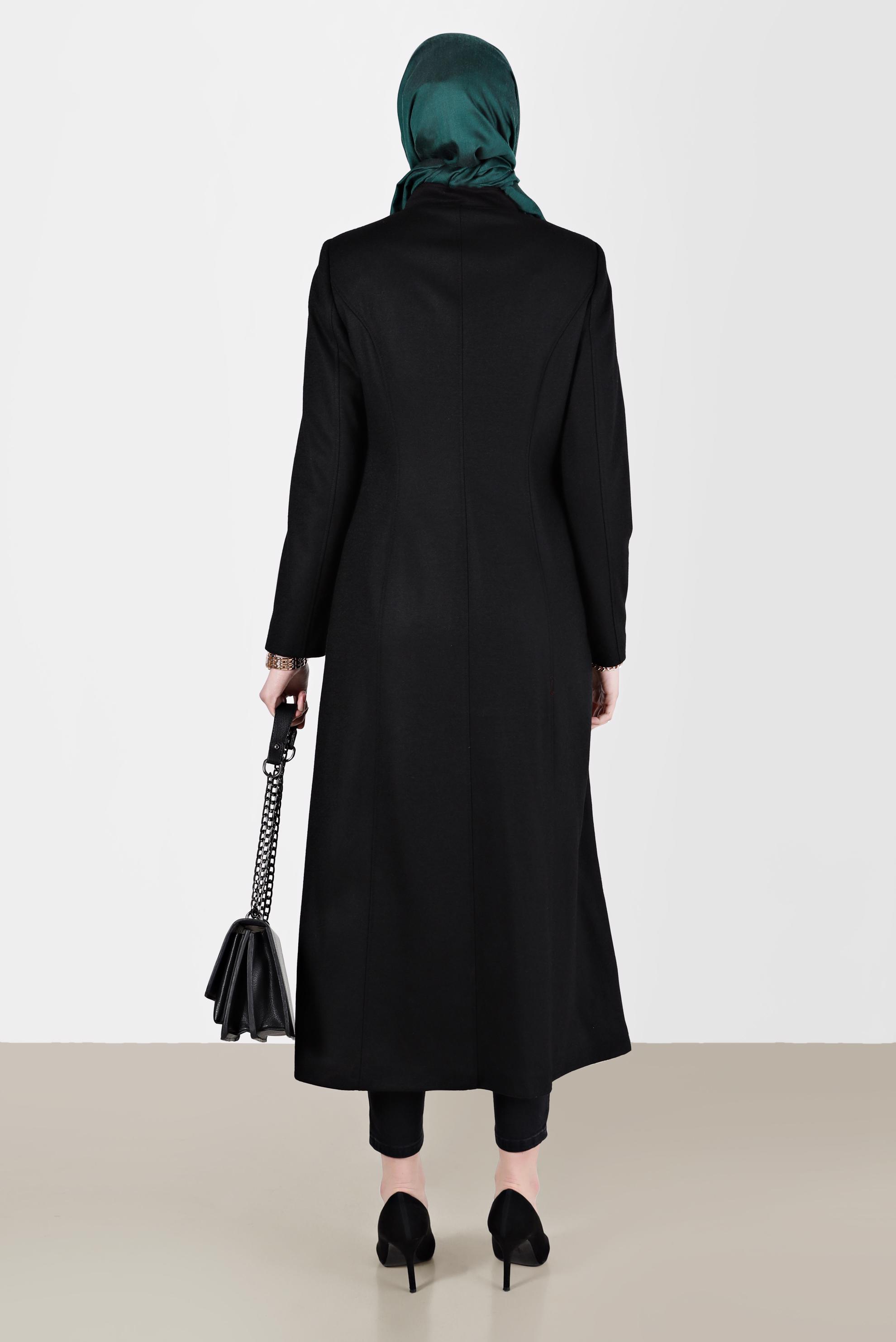 Tesettür giyim SİYAH FERMUARLI ETEK UCU GÜPÜR DETAYLI MANTO 9382