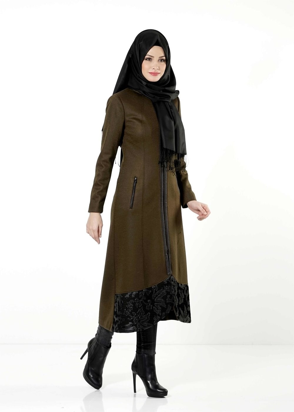 Tesettür giyim HAKİ FERMUARLI ETEK UCU GÜPÜR DETAYLI MANTO 9382
