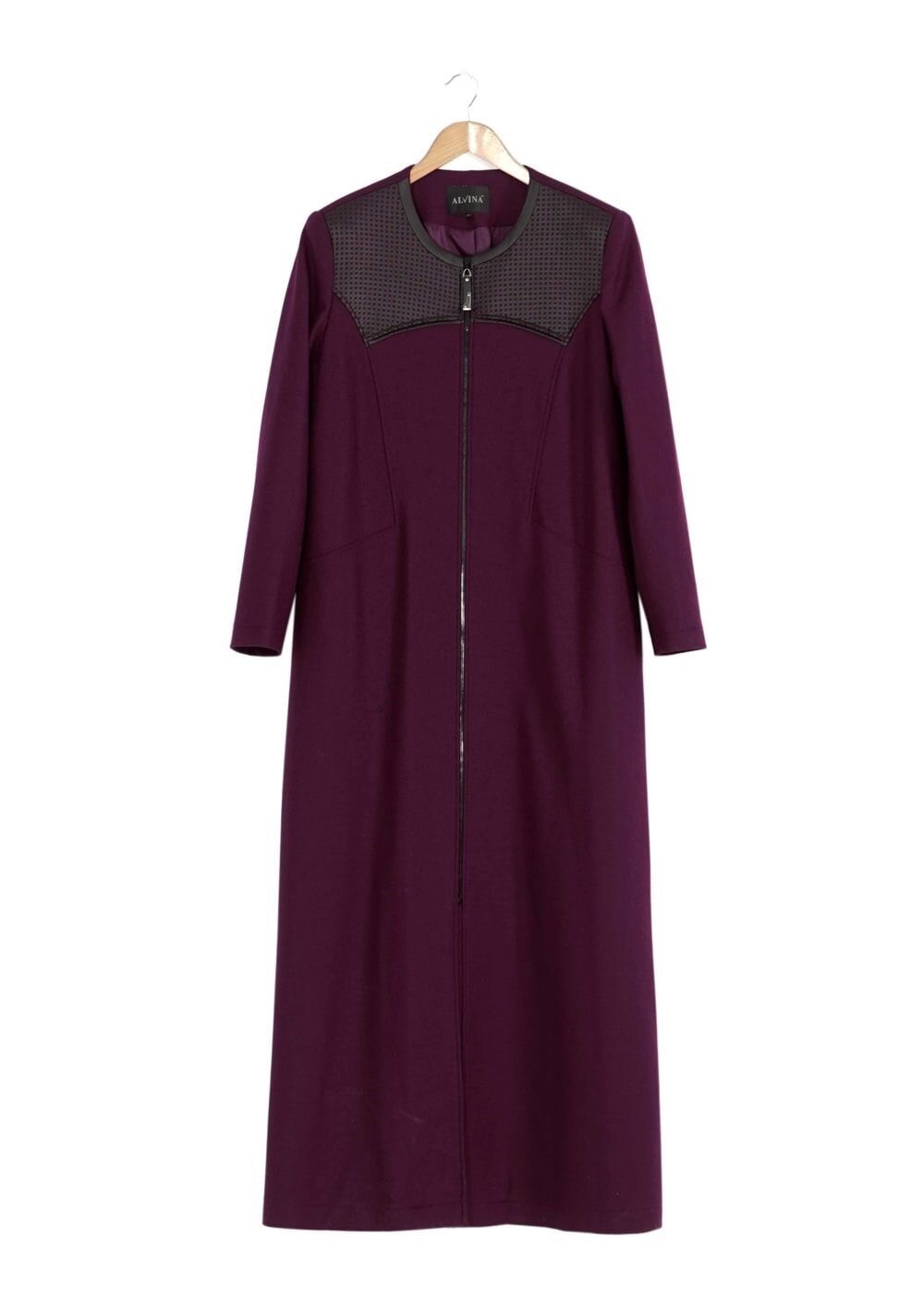 Tesettür giyim BORDO DERİ DETAYLI FERMUARLI MANTO 9410 