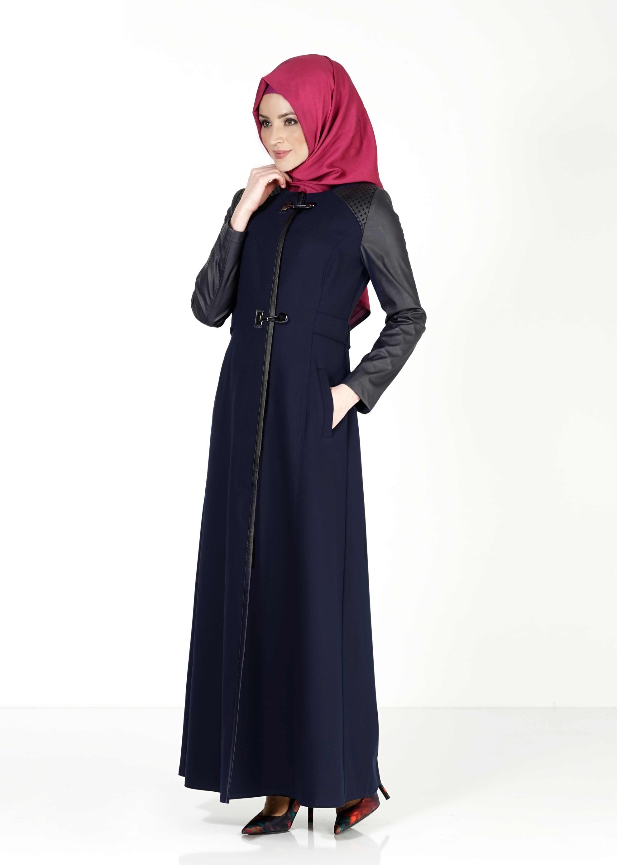 Tesettür giyim LACİVERT FERMUARLI TOKALI PARDESÜ 1600