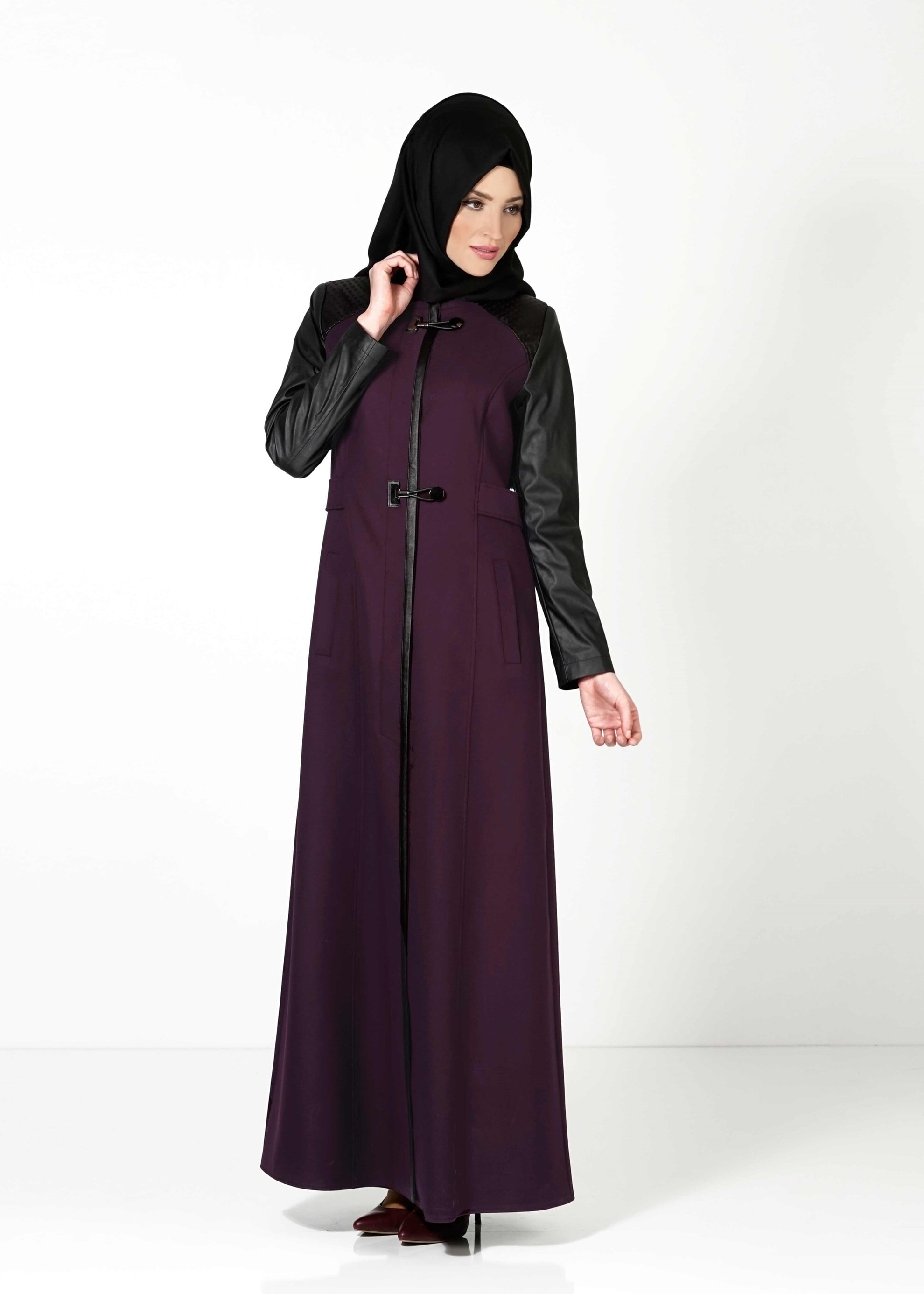 Tesettür giyim MÜRDÜM FERMUARLI TOKALI PARDESÜ 1600