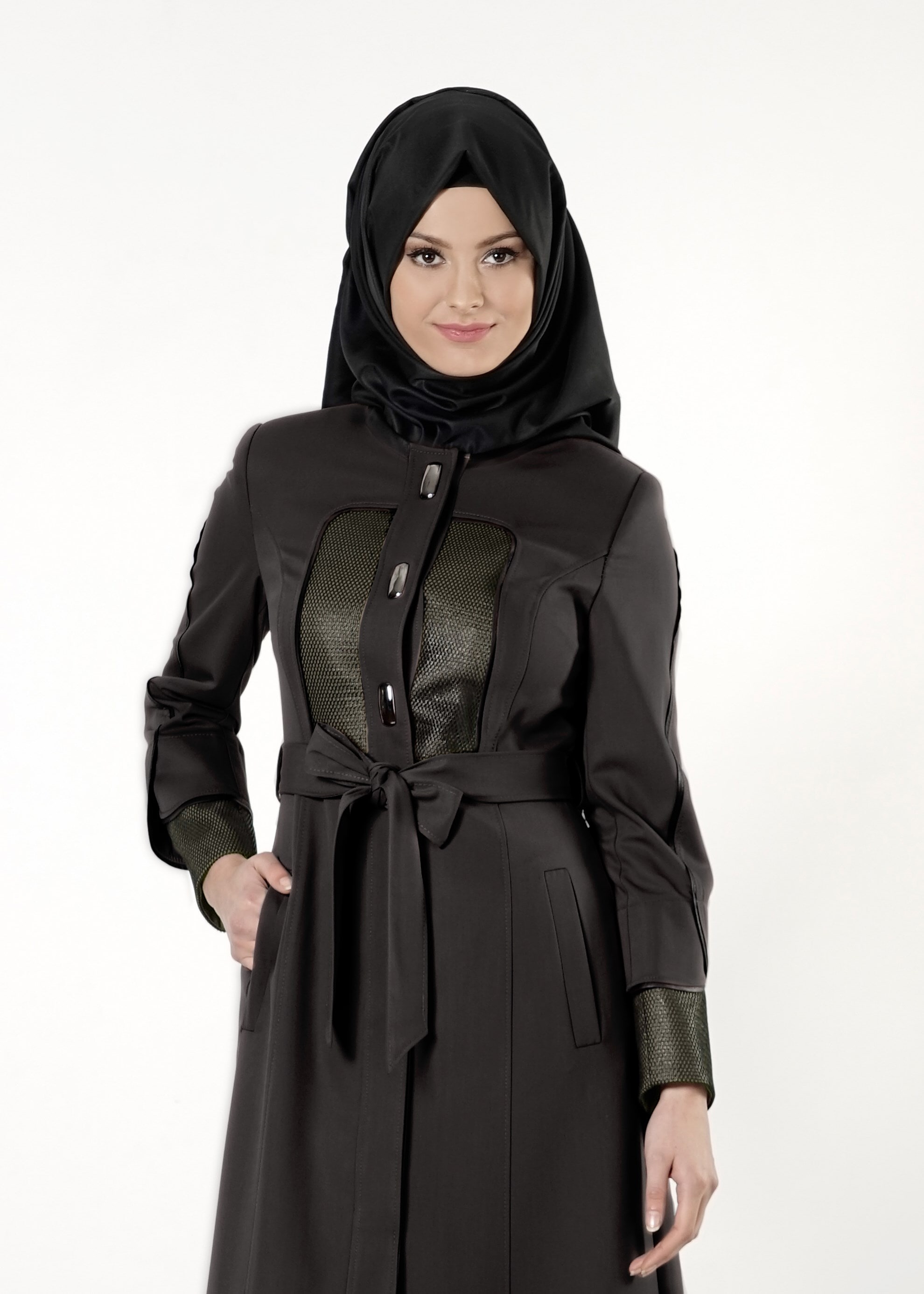 Tesettür giyim SİYAH KUŞAKLI PARDESÜ 1602 