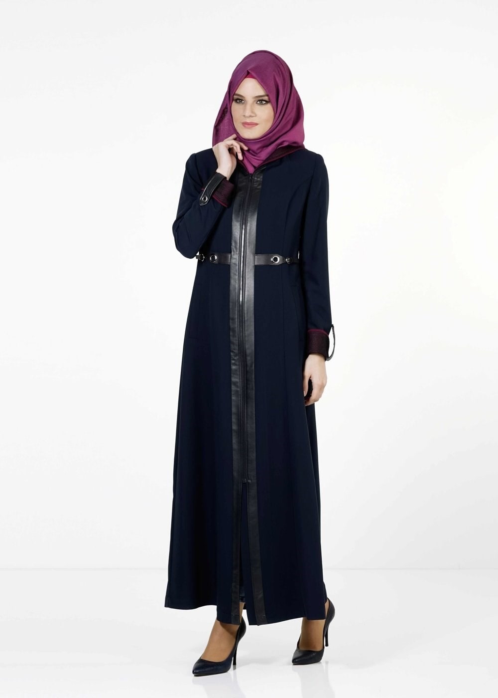 Tesettür giyim LACİVERT KAPÜŞONLU FERMUARLI PARDESÜ 1607 