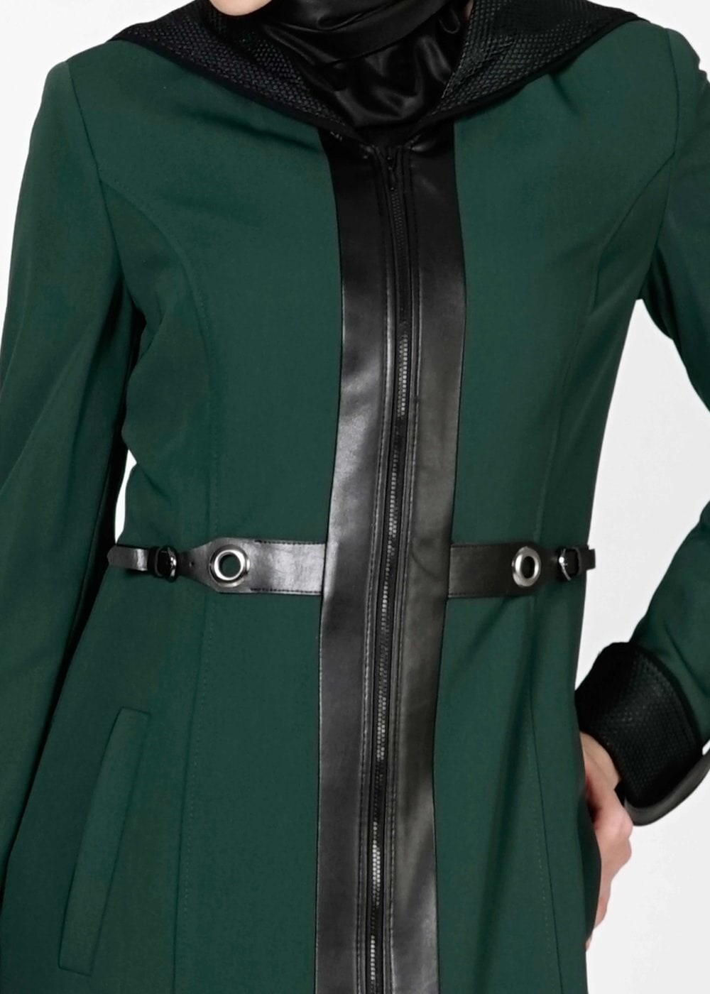 Tesettür giyim YEŞİL KAPÜŞONLU FERMUARLI PARDESÜ 1607 