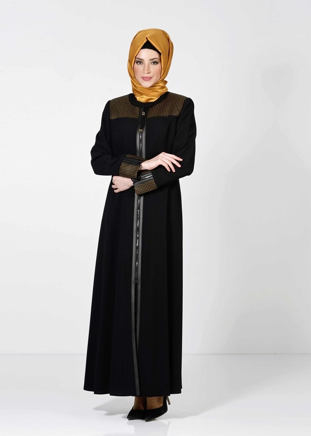 Tesettür giyim SİYAH KARE DESENLİ FERMUARLI PARDESÜ 1615 