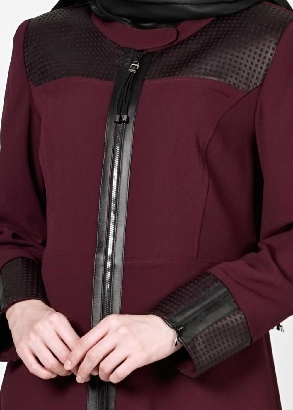 Tesettür giyim MÜRDÜM KARE DESENLİ FERMUARLI PARDESÜ 1615 