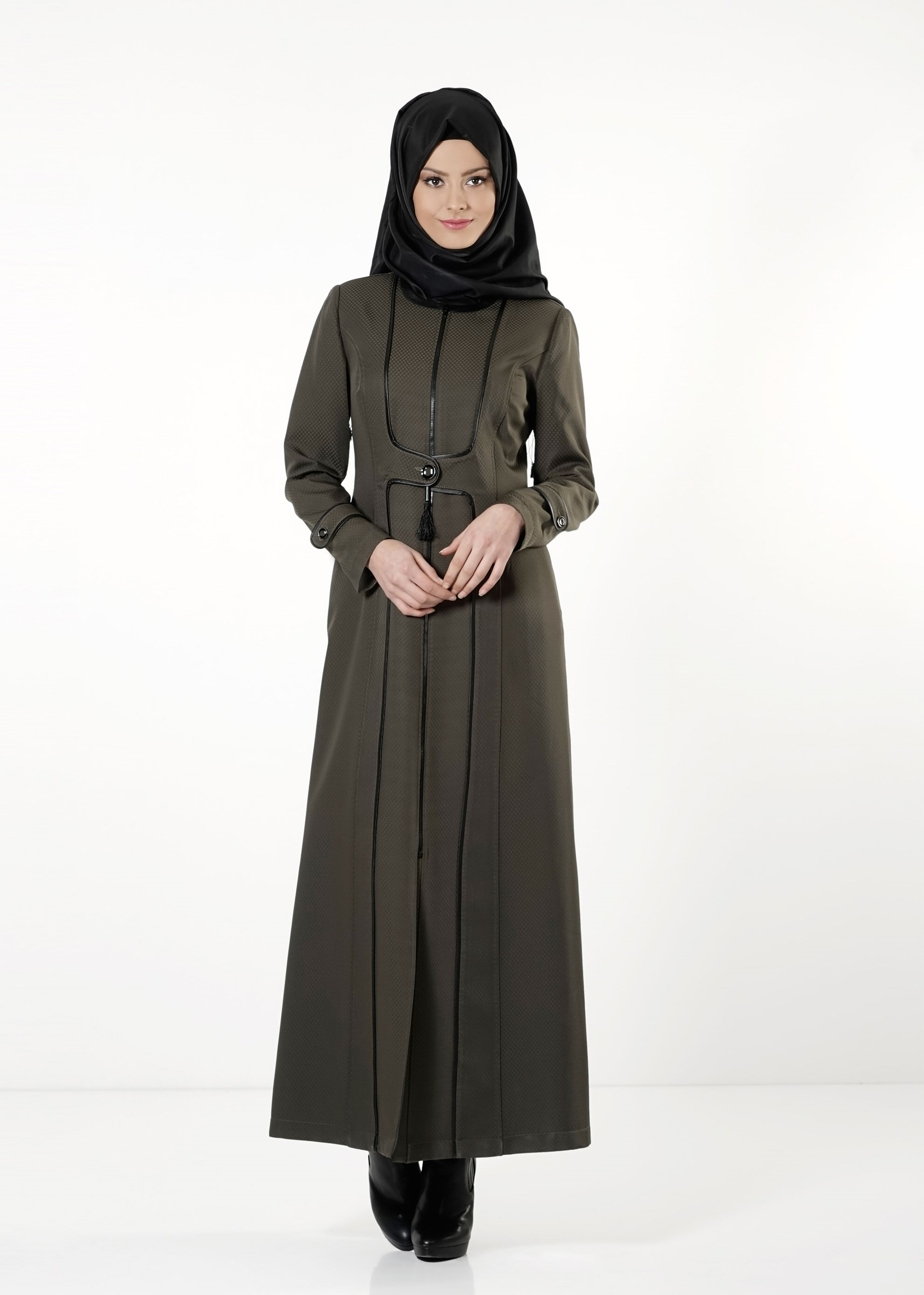 Tesettür giyim HAKİ FERMUARLI DÜĞME DETAYLI PARDESÜ 1619 