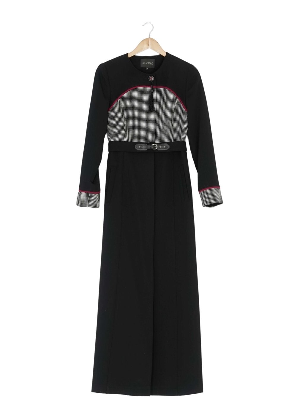 Tesettür giyim SİYAH PÖTİKARE DESEN PARDESÜ 1631 