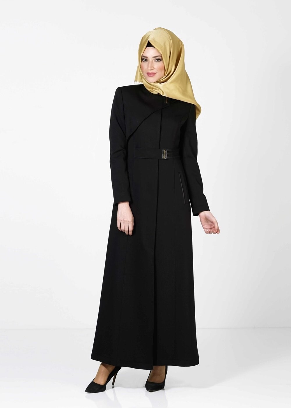 Tesettür giyim SİYAH ÖNÜ TOKALI PARDESÜ 1636 