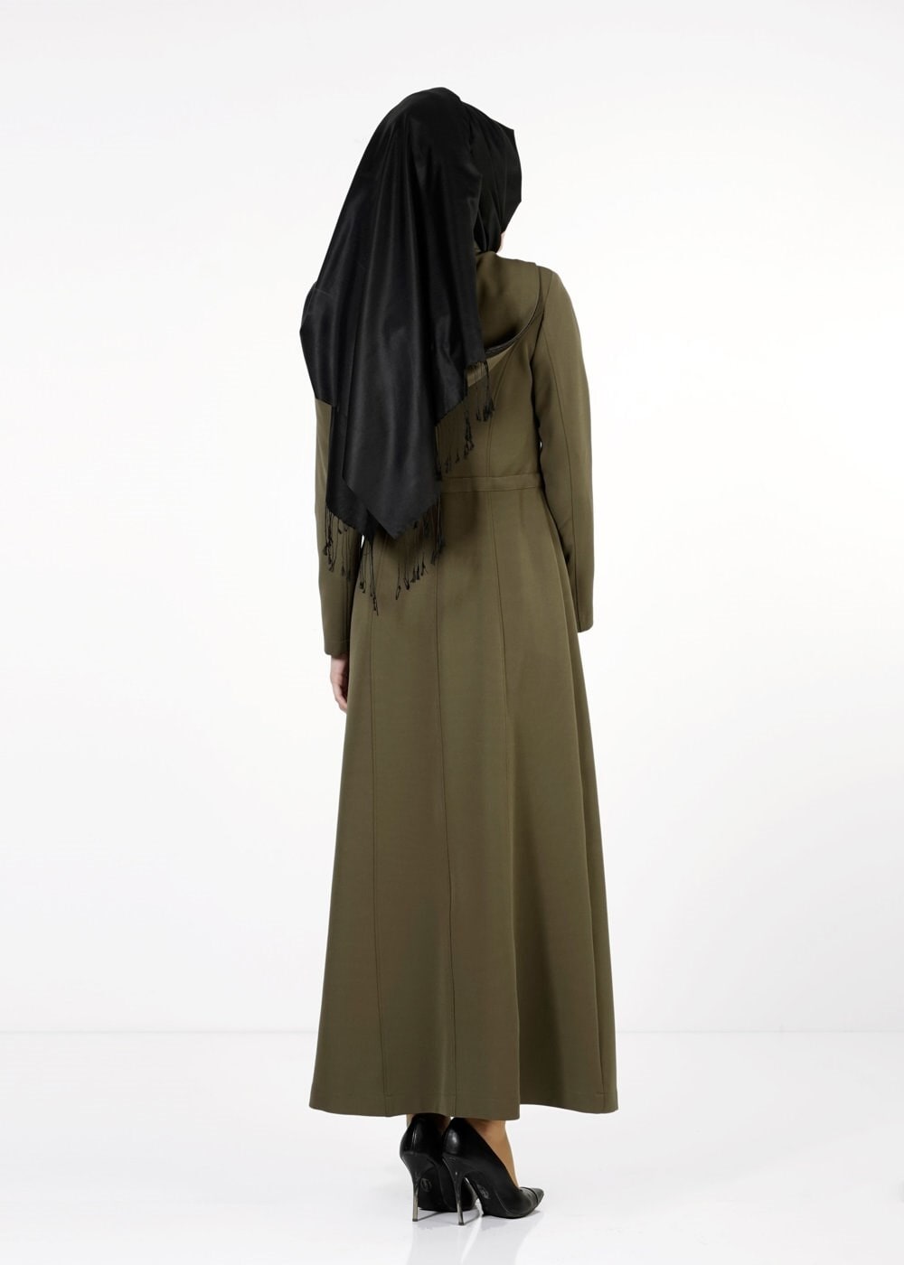 Tesettür giyim HAKİ DERİ DETAYLI PARDESÜ 1650 