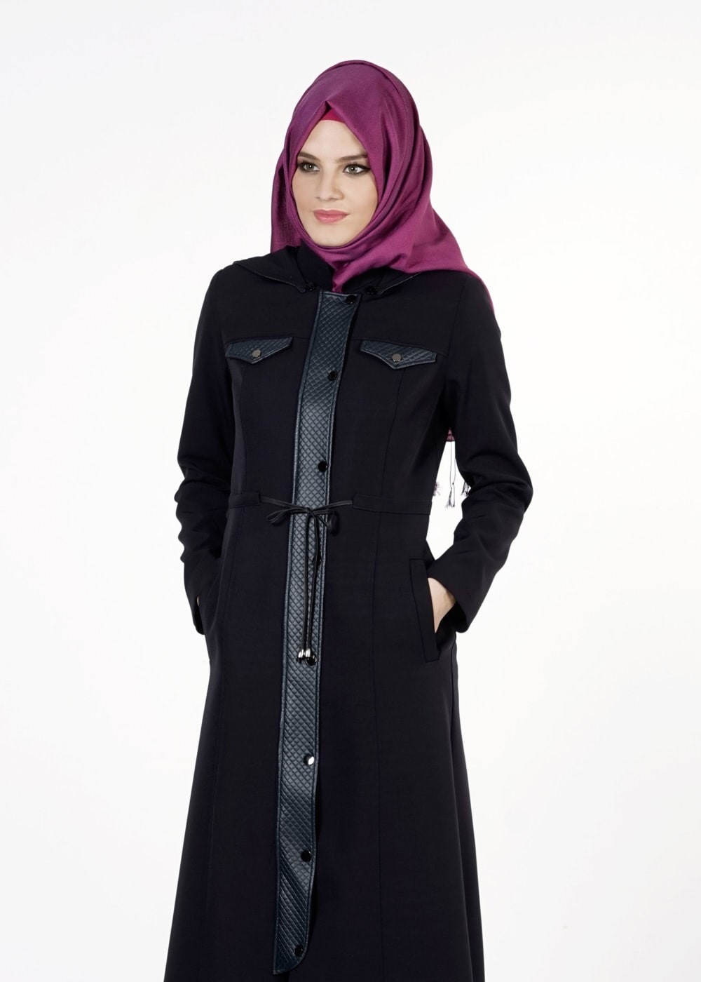 Tesettür giyim LACİVERT DERİ DETAYLI PARDESÜ 1650 