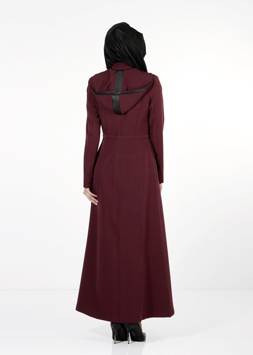 Tesettür giyim BORDO DERİ DETAYLI PARDESÜ 1650 