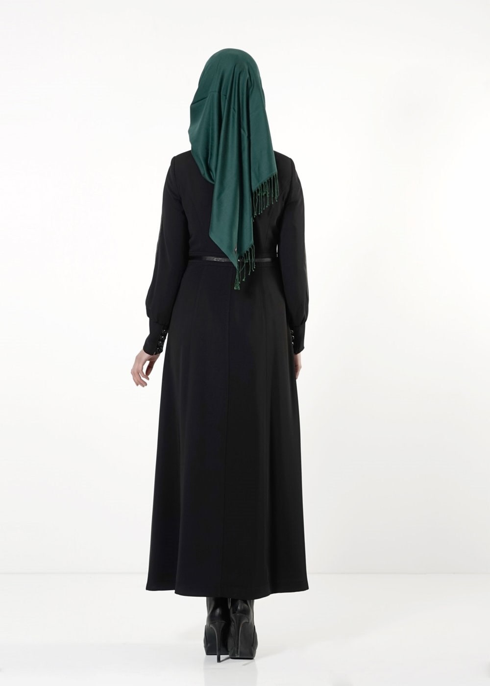Tesettür giyim SİYAH DÜĞMELİ PARDESÜ 1663 