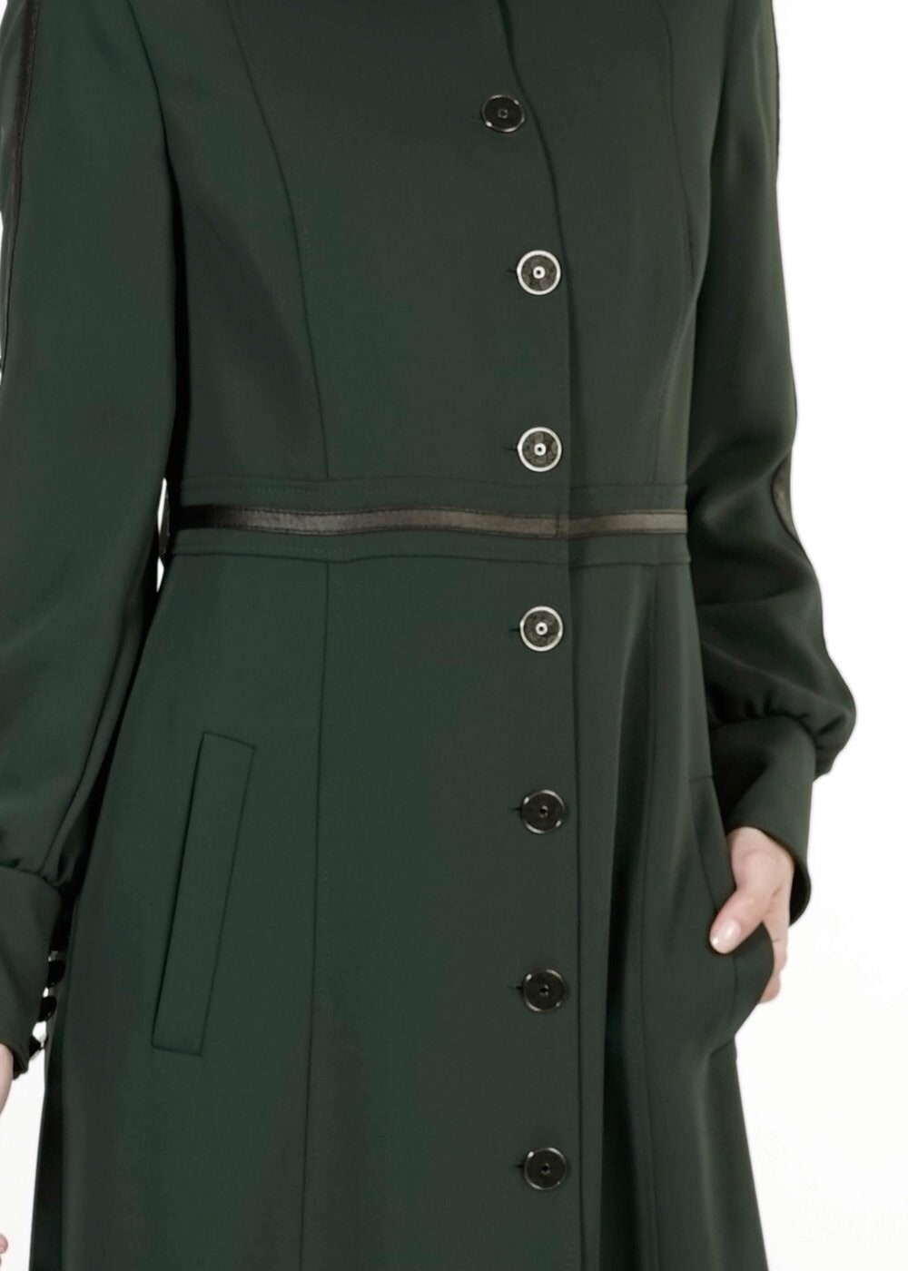 Tesettür giyim YEŞİL DÜĞMELİ PARDESÜ 1663 