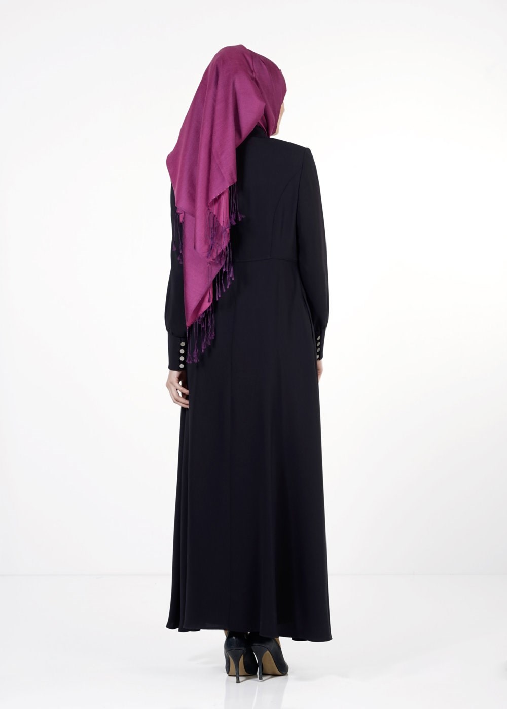 Tesettür giyim LACİVERT YAKASI BAĞLAMA DETAYLI DÜĞMELİ PARDESÜ 1665 