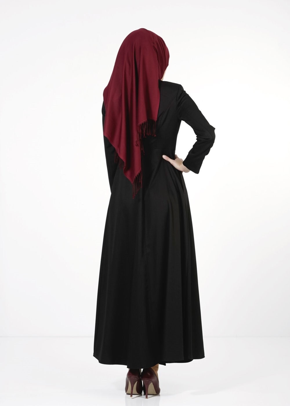 Tesettür giyim SİYAH DÜĞMELİ PARDESÜ 1666 