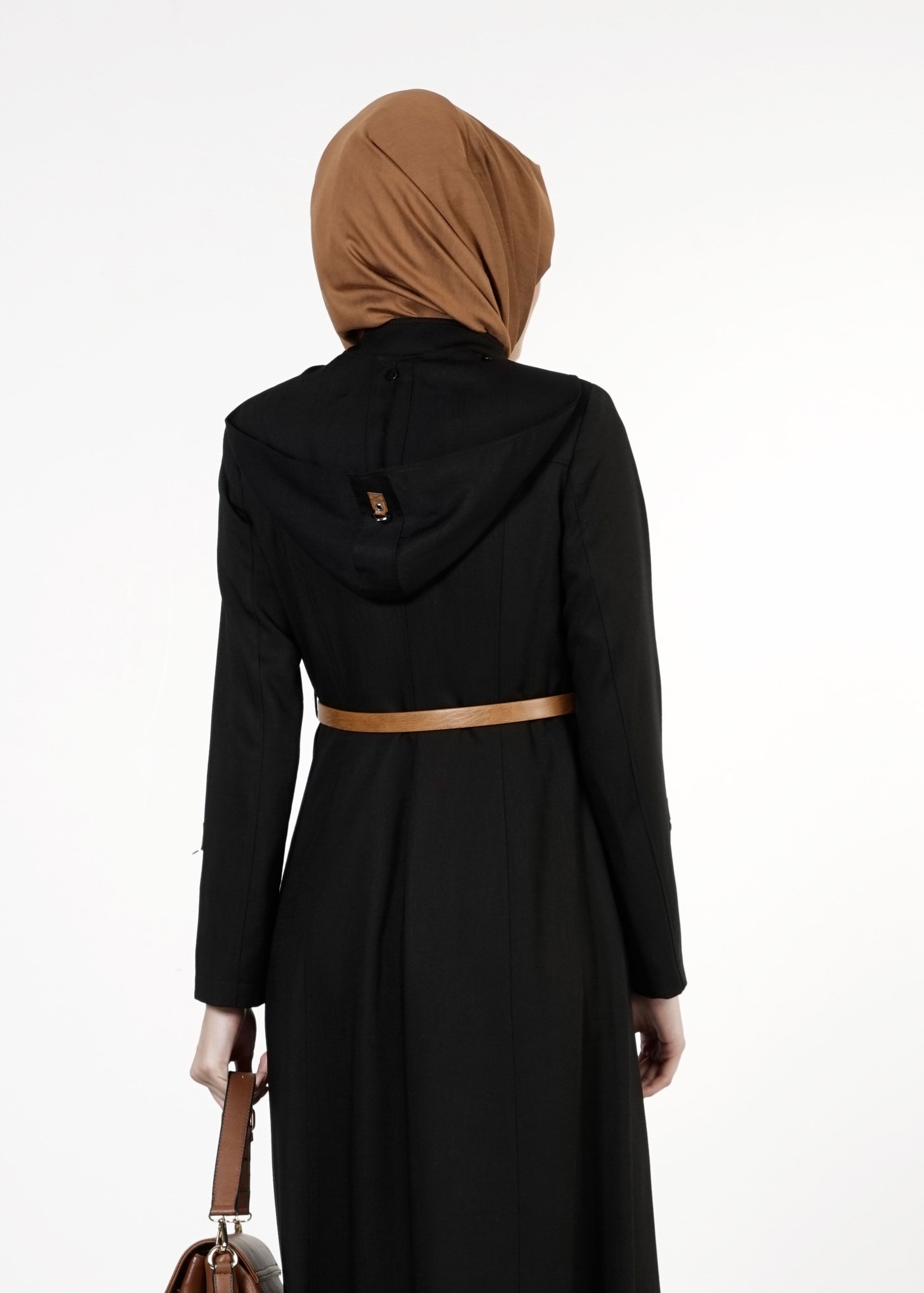 Tesettür giyim SİYAH CEPLİ PARDESÜ 1676