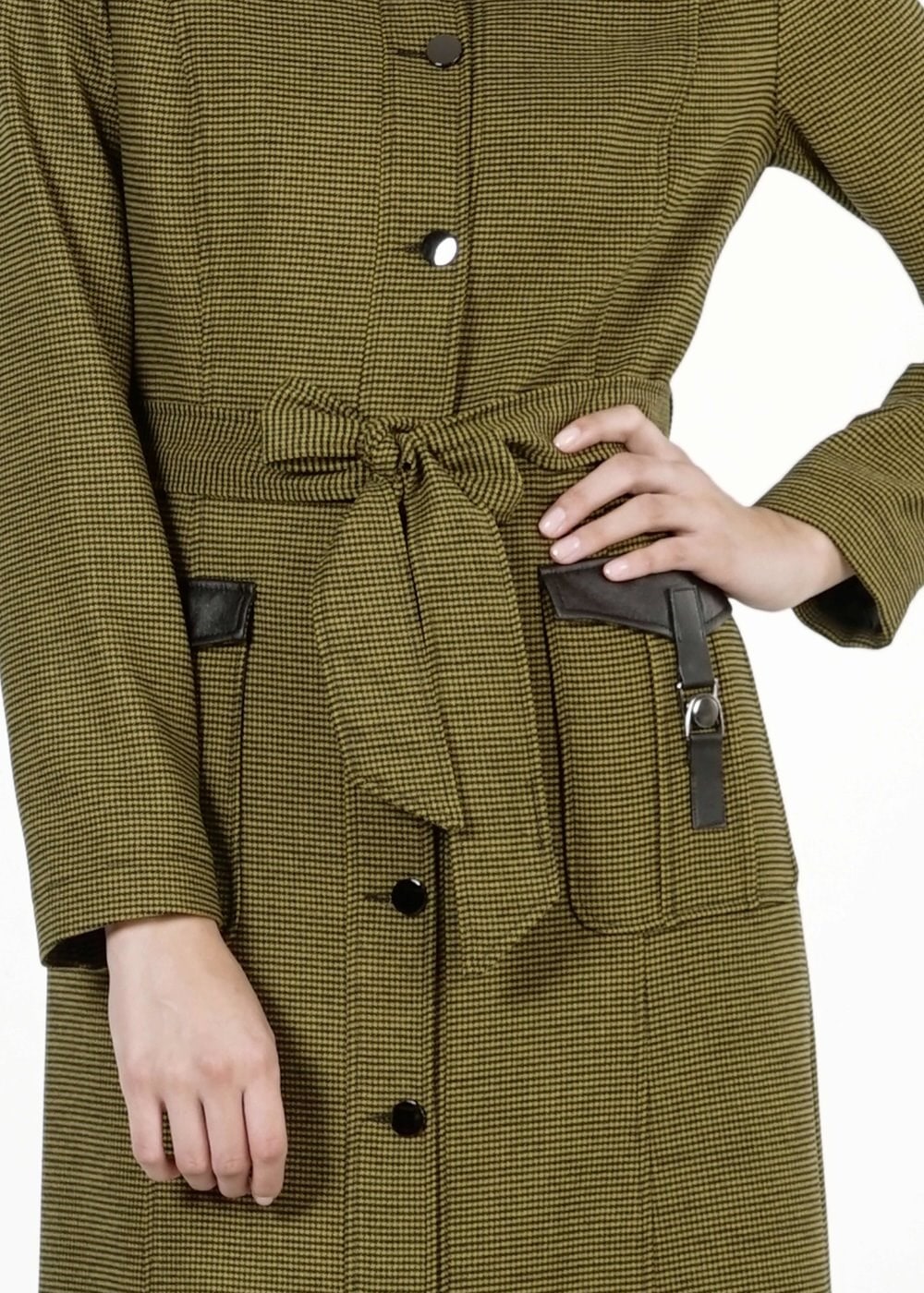 Tesettür giyim YEŞİL KUŞAKLI KAPÜŞONLU PARDESÜ 1680 