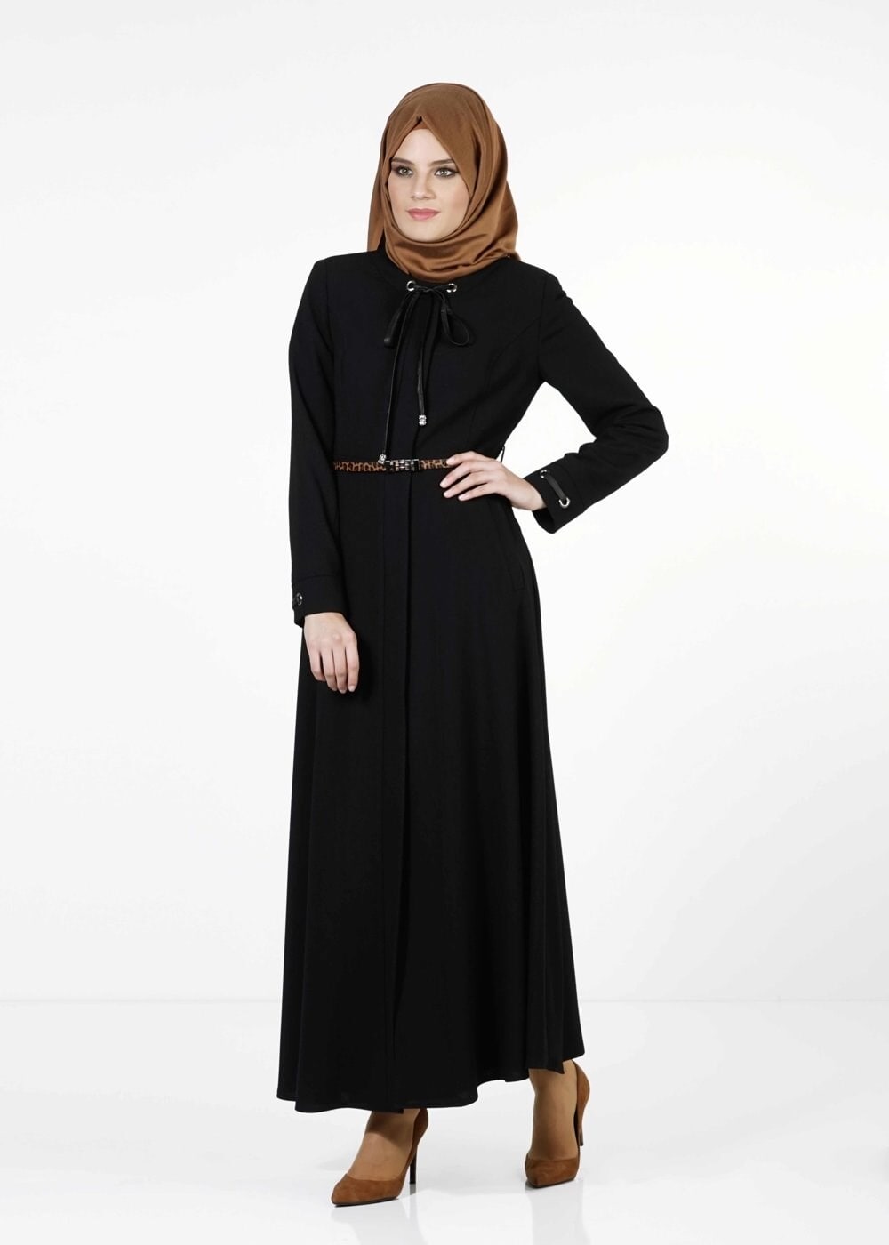 Tesettür giyim SİYAH BAĞLAMA DETAYLI PARDESÜ 1683 