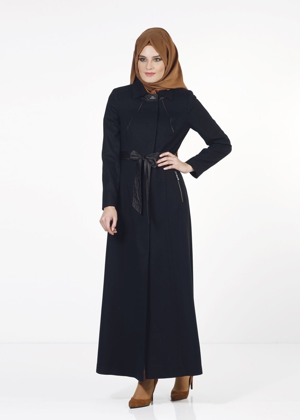 Tesettür giyim LACİVERT DERİ KUŞAKLI PARDESÜ 1684