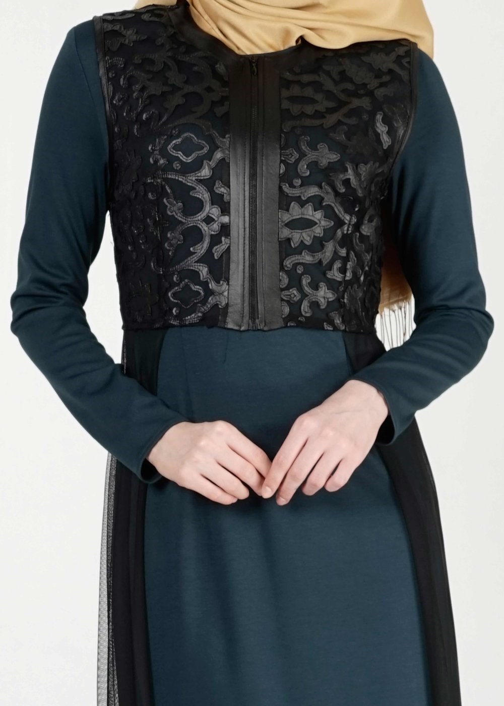 Vêtements hijab VERT ROBE COSTUME À GUIPURE 4078 