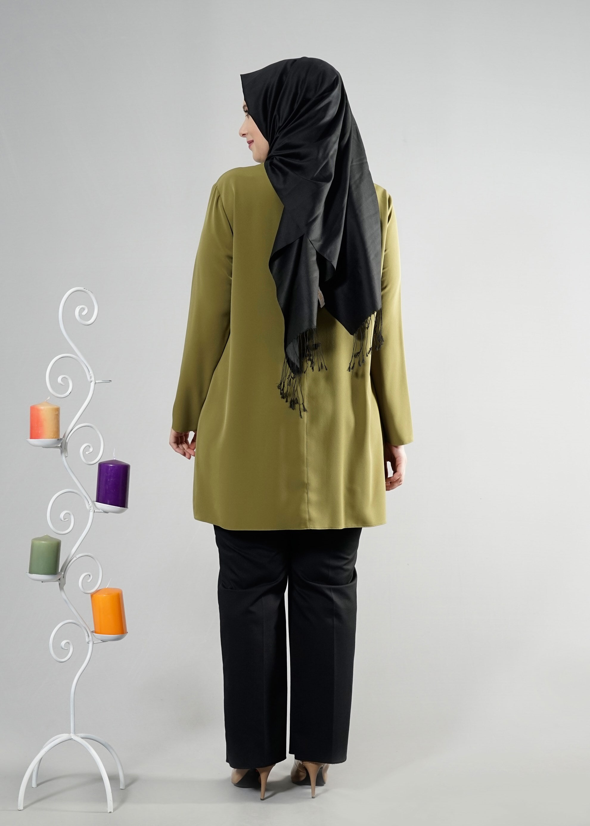 Tesettür giyim YEŞİL DÜĞMELİ TUNİK 2544 