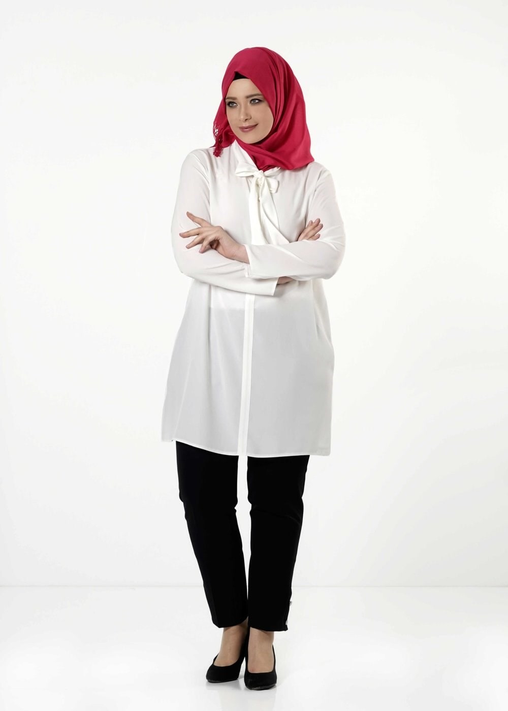 Tesettür giyim BEYAZ BAĞLAMA DETAYLI TUNİK 2551 