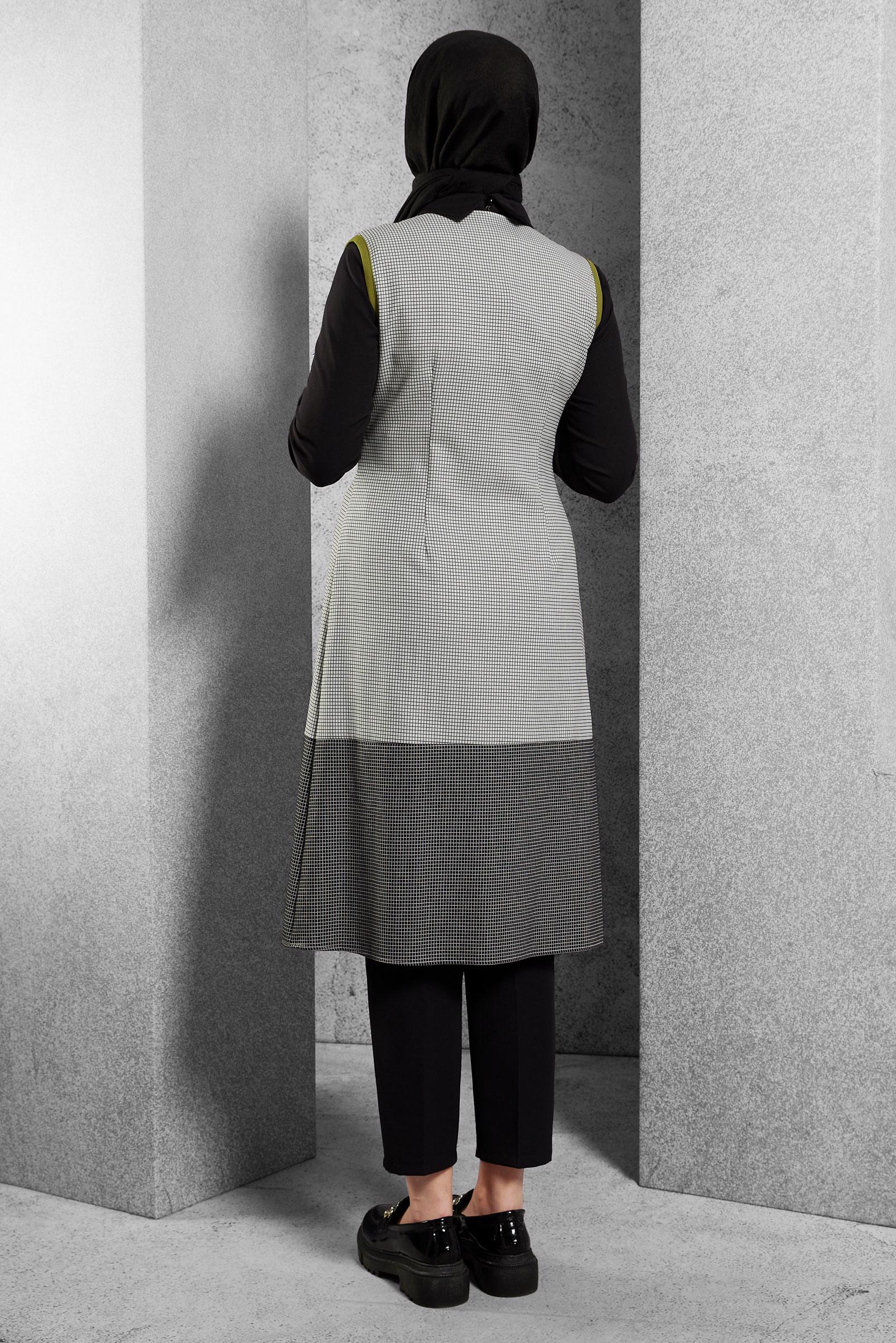 Tesettür giyim SİYAH DESENLİ YELEKLİ TUNİK 4003