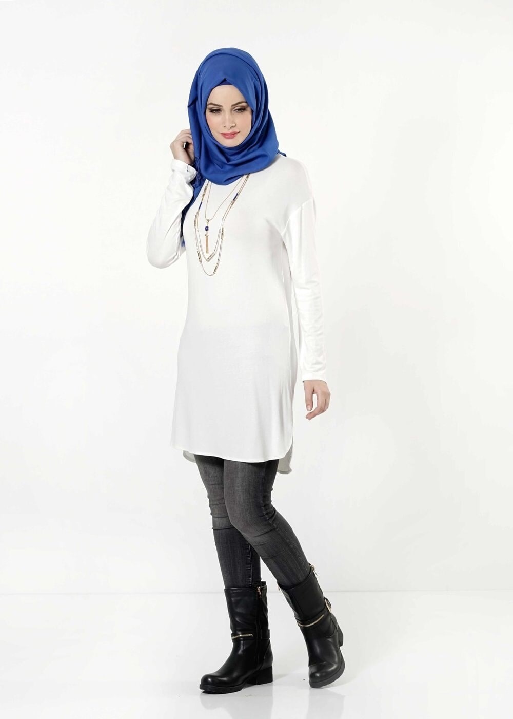 Tesettür giyim BEYAZ 4011 TUNİK