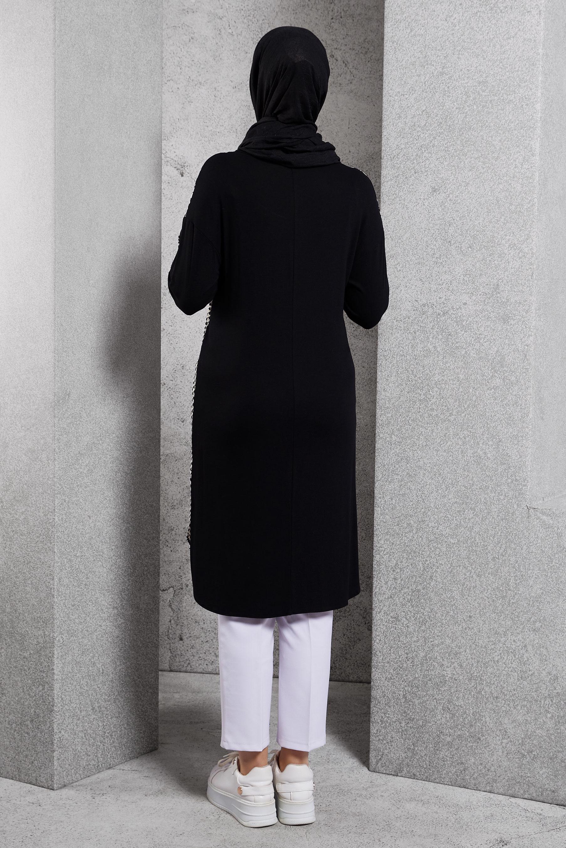 Tesettür giyim SİYAH DESENLİ TUNİK 4020